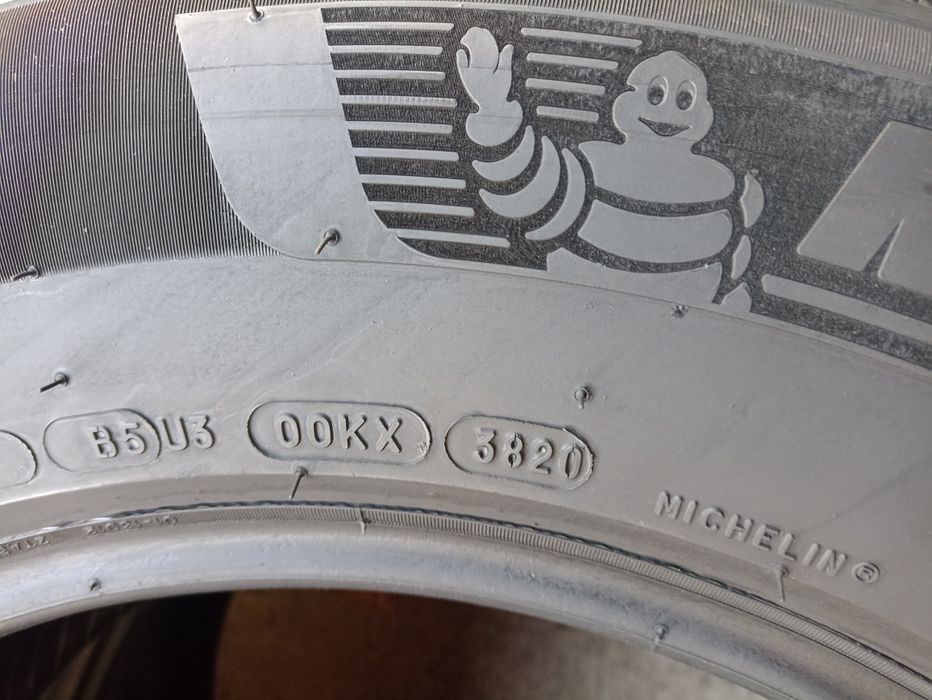 4 anvelope de iarna Michelin 255/60 R18 dot 3820