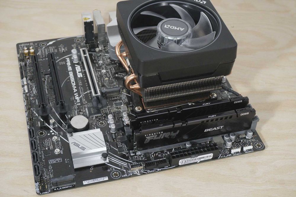 AM5: Asus B650m Wi-Fi + Ryzen 7500F + 16GB DDR5 RAM + AMD Wraith Prism