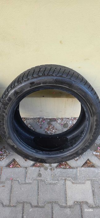 Vând anvelope de iarnă Goodyear- 245/45/18