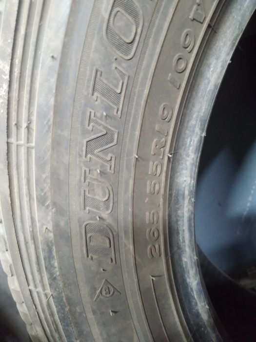 Продам резину на 19