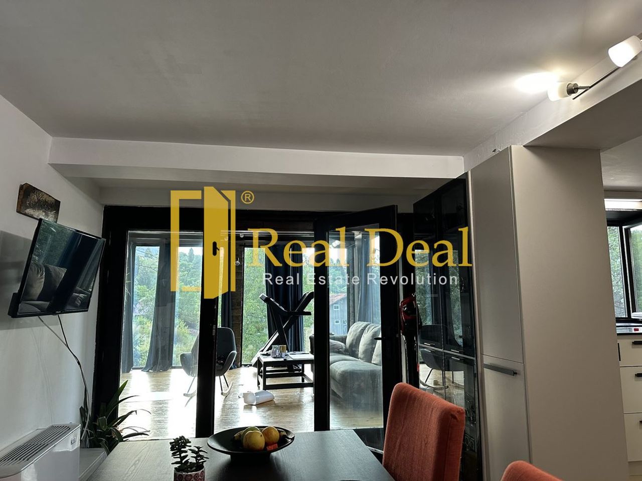 Продава се Къща в София, м-т Детски град - 160 кв.м за 2844 €/кв.м - Снимка #11