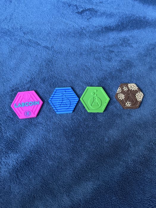 Labcoin-ни 4 на брой продават се всички