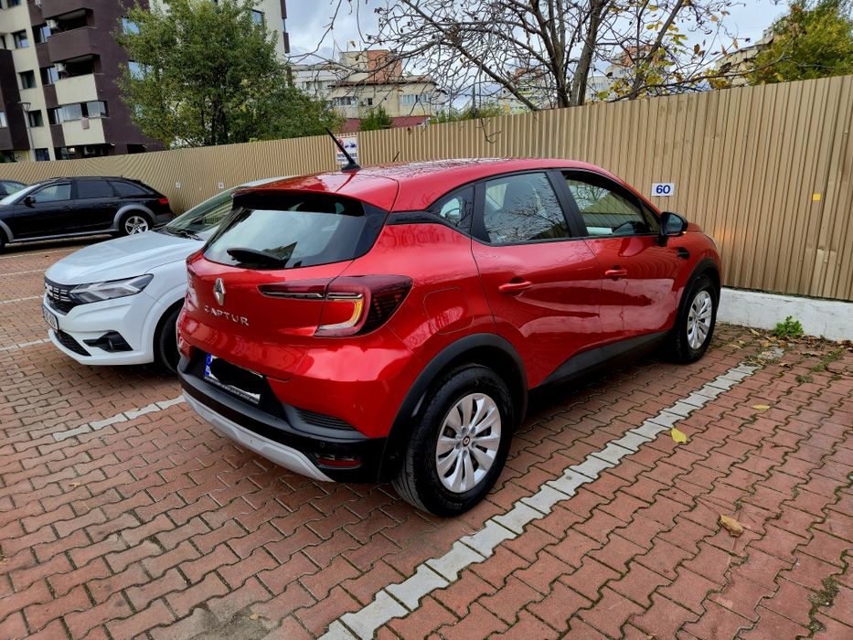 Renault captur 2022 49.000km hybrid