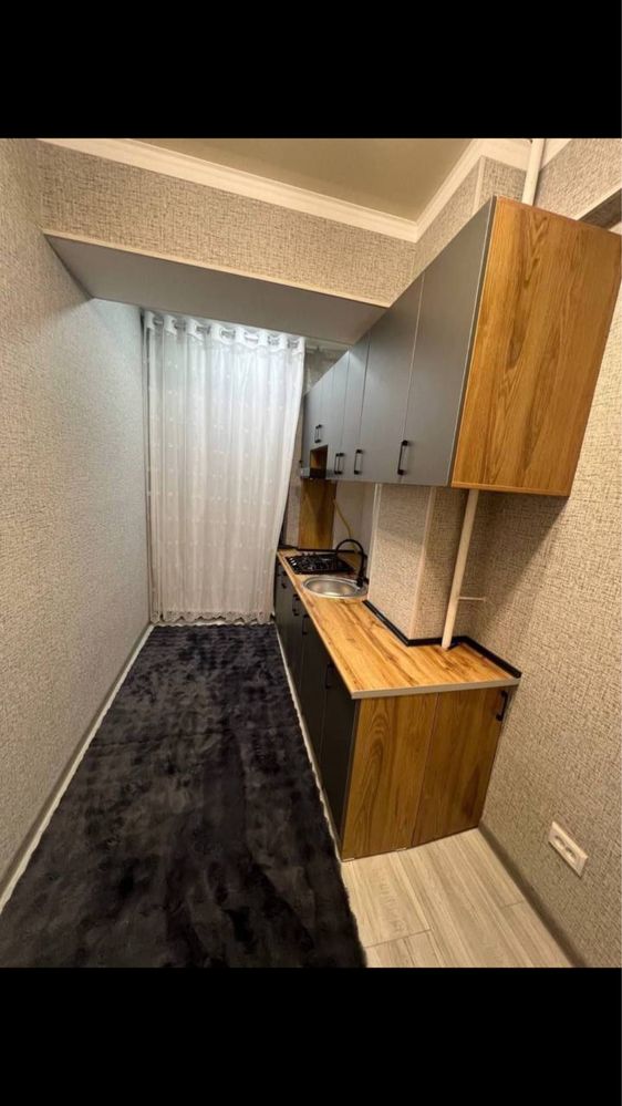 Буюк Ипак йули 1/4/10. М. Горький 300 м. 52500у.е