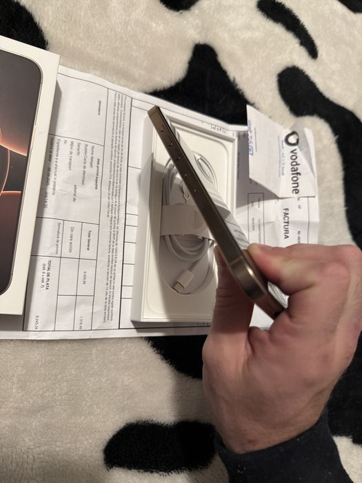 Iphone 16 pro max 512gb GARNATIE