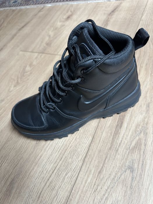Обувки Nike Manoa 42