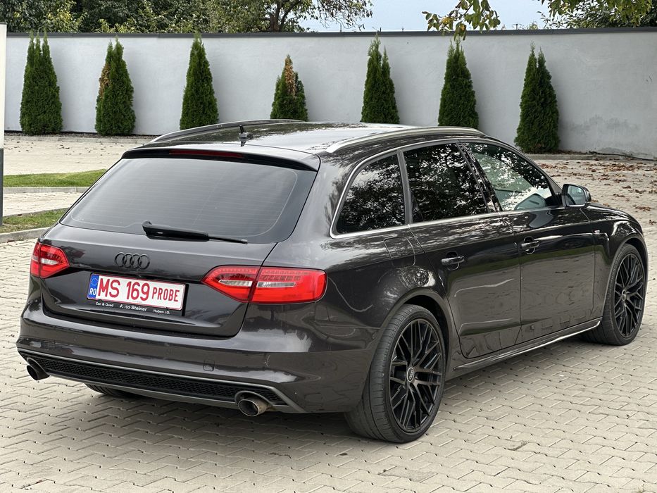 Audi A4 2.0 TDi 2013 S-line/ Distronic/ Lane Assist