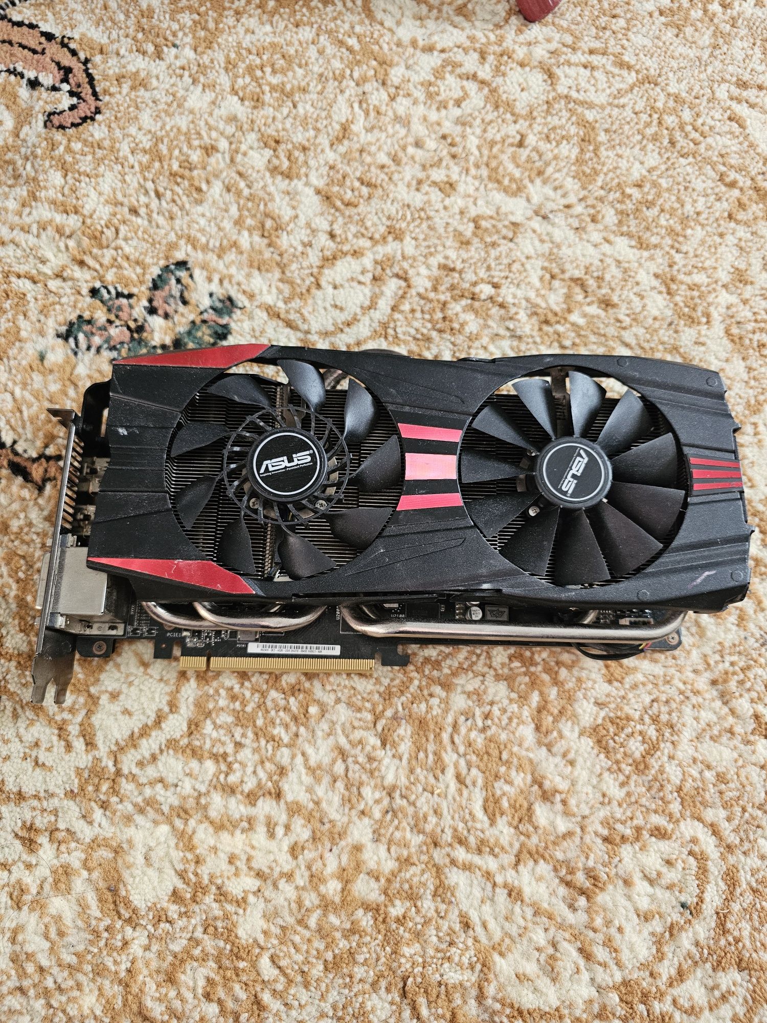 2x GTX970 4GB + 1x R9 290x 4GB