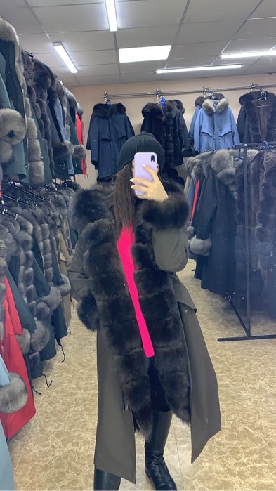 Срочно продаю парку из меха куницы
