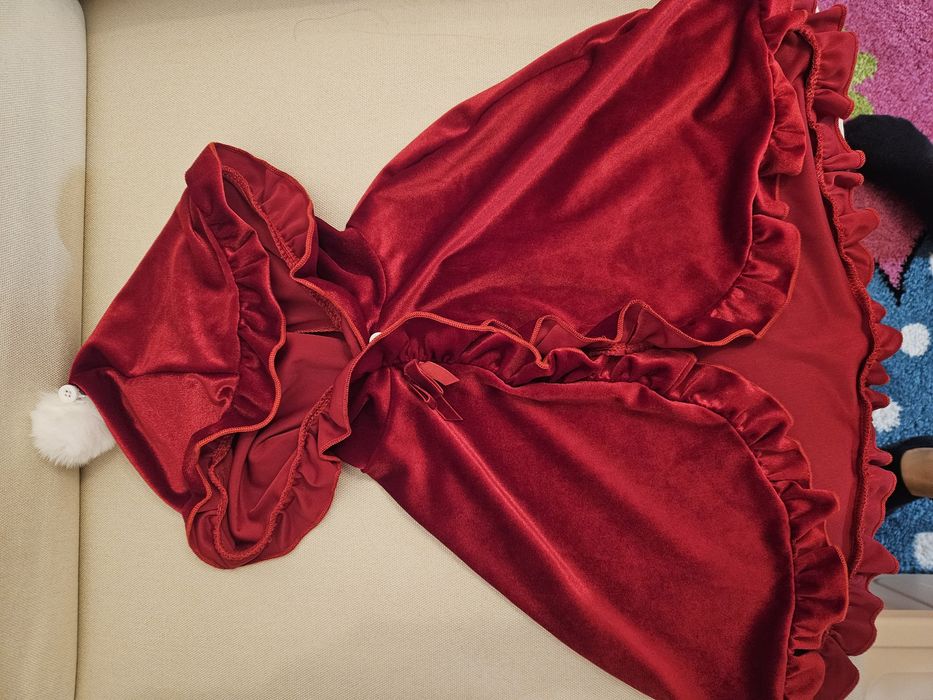 Pelerina rosie 1-4 ani