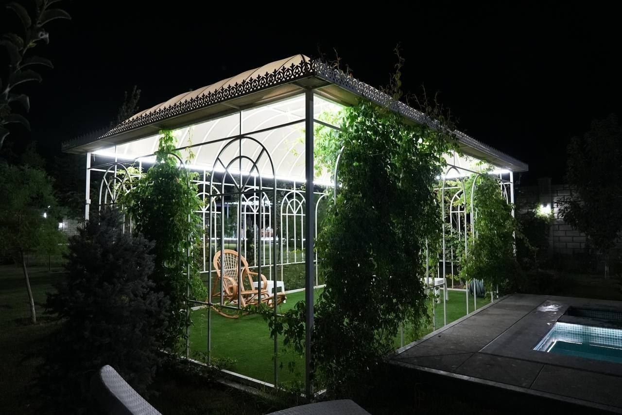 Ўрта Чирчиқ тумани, Ташморяда дача сотилади
25 сотих, 6 хона (160м²)
Б