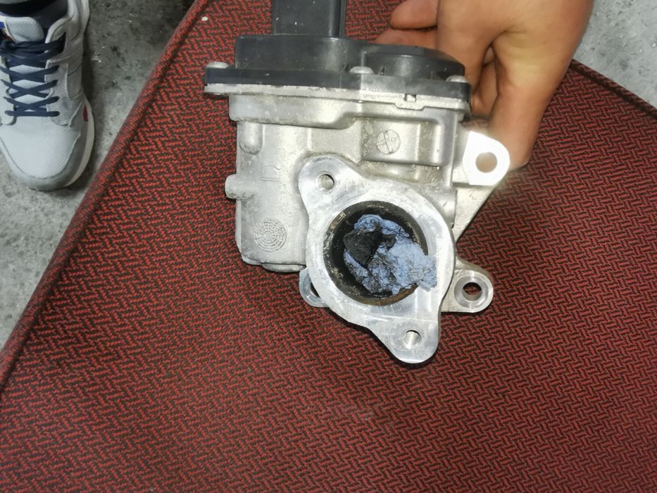 Egr electric 2.3 dci M9T 710 Renault Master 2016  biturbo