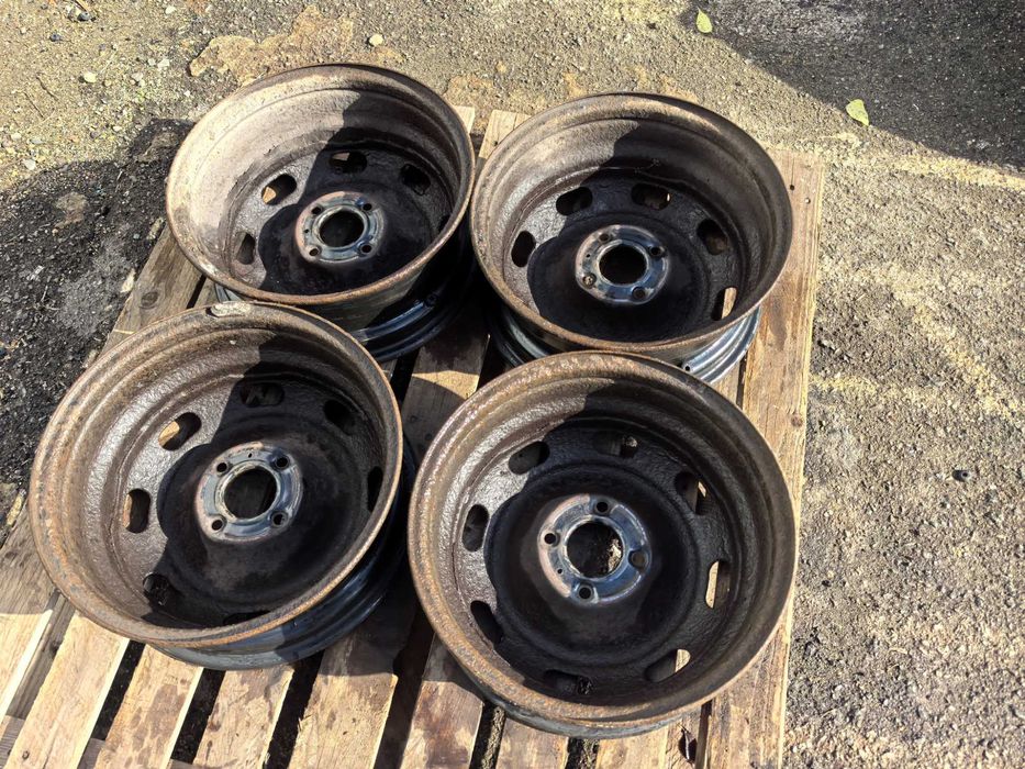 15 цола 4 х 108 мм Пежо / Ситроен - 6 Инча / ЕТ 27