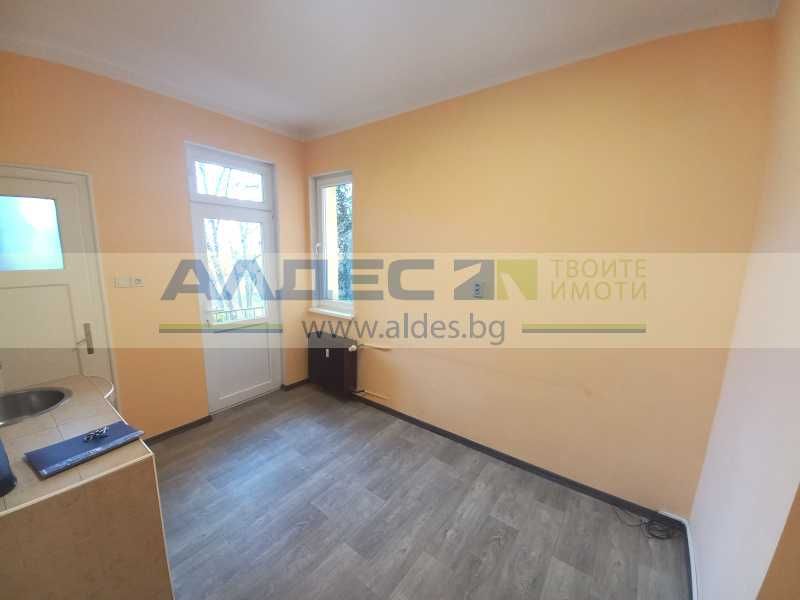 Дава се под наем Офис в София, Център - 108 кв.м за 950 € - Снимка #11