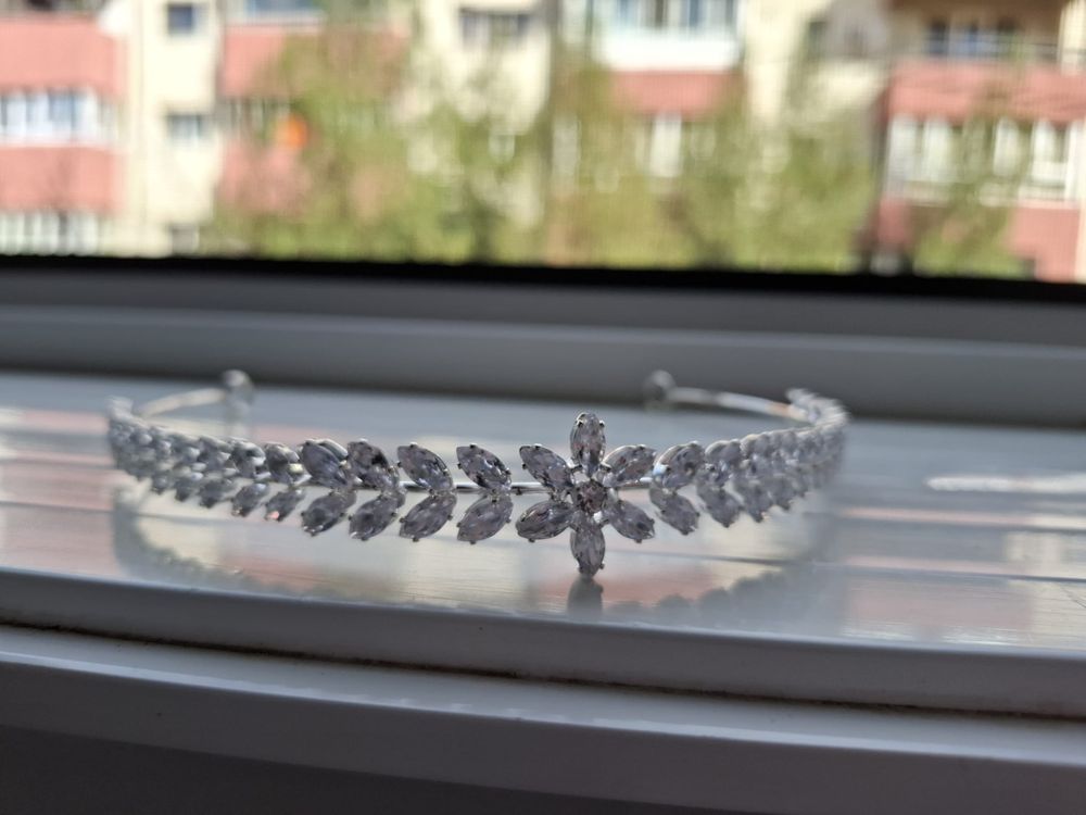 Diadema mireasa state perfecta