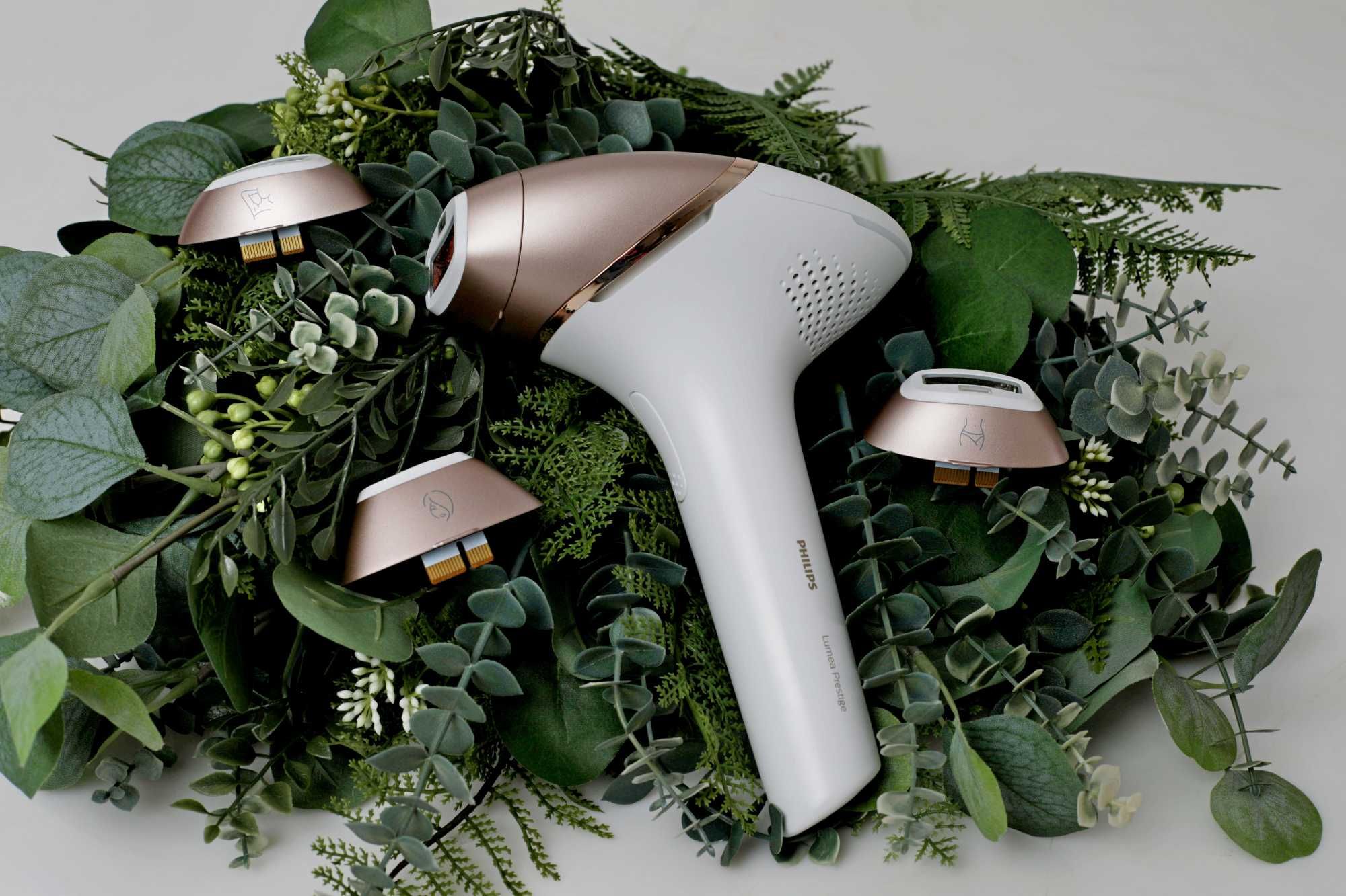 Фотоепилатор Philips Lumea Prestige BRI947/00