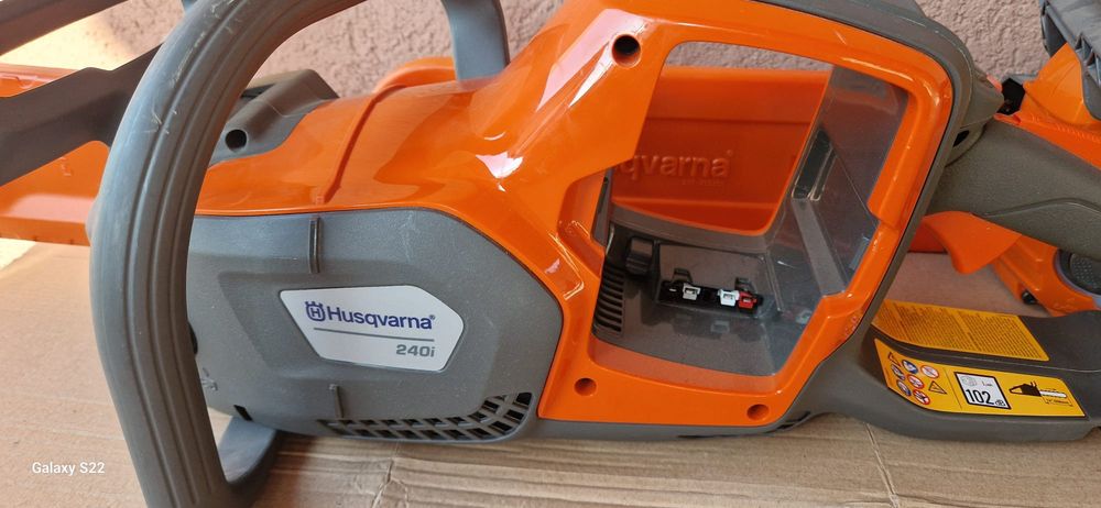 Husqvarna drujba pe acumulator