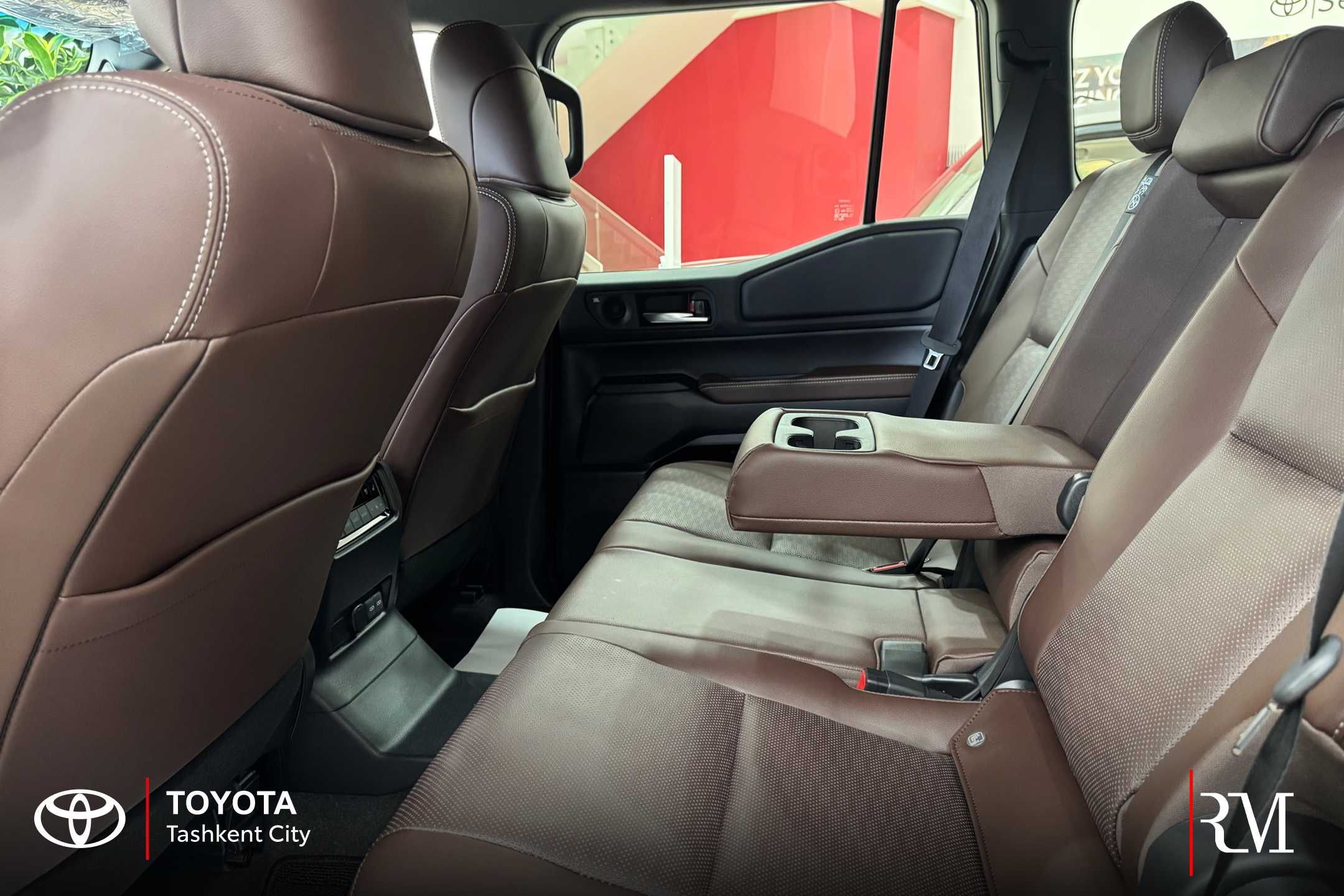 Toyota Land Cruiser Prado 250