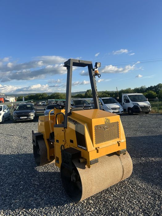 Cilindru compactor JCB Vibromax VMT 280 2.8 tone Finantare avans 0