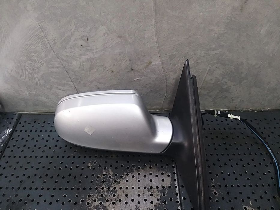 Oglinda electrica dreapta fata audi a4 b8 8k pentru piese