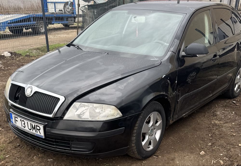 Dezmembrez dezmembrari skoda octavia 2 1.9 TDI BXE 105 cai 5 trepte