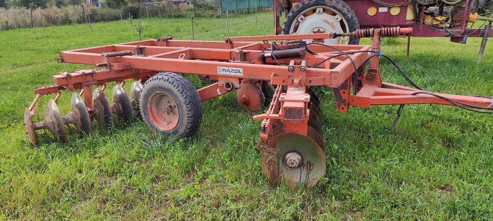Disc agricol RAZOL in X
