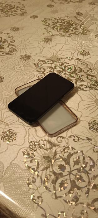 Продам айфон 14 128гб