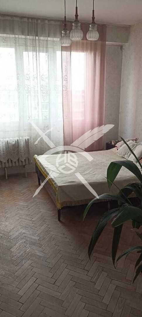 Тристаен апартамент в ж.к. Младост 1 № 83154