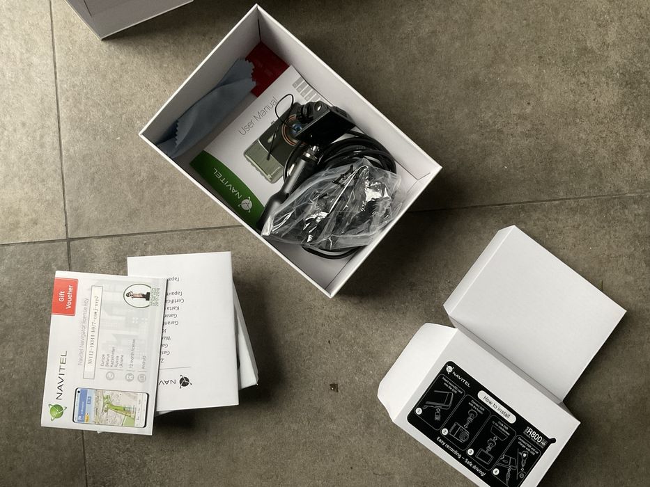 Dashcam camera auto Navitel R800