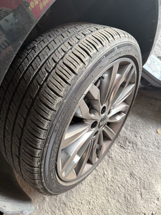 Продам летнюю резину