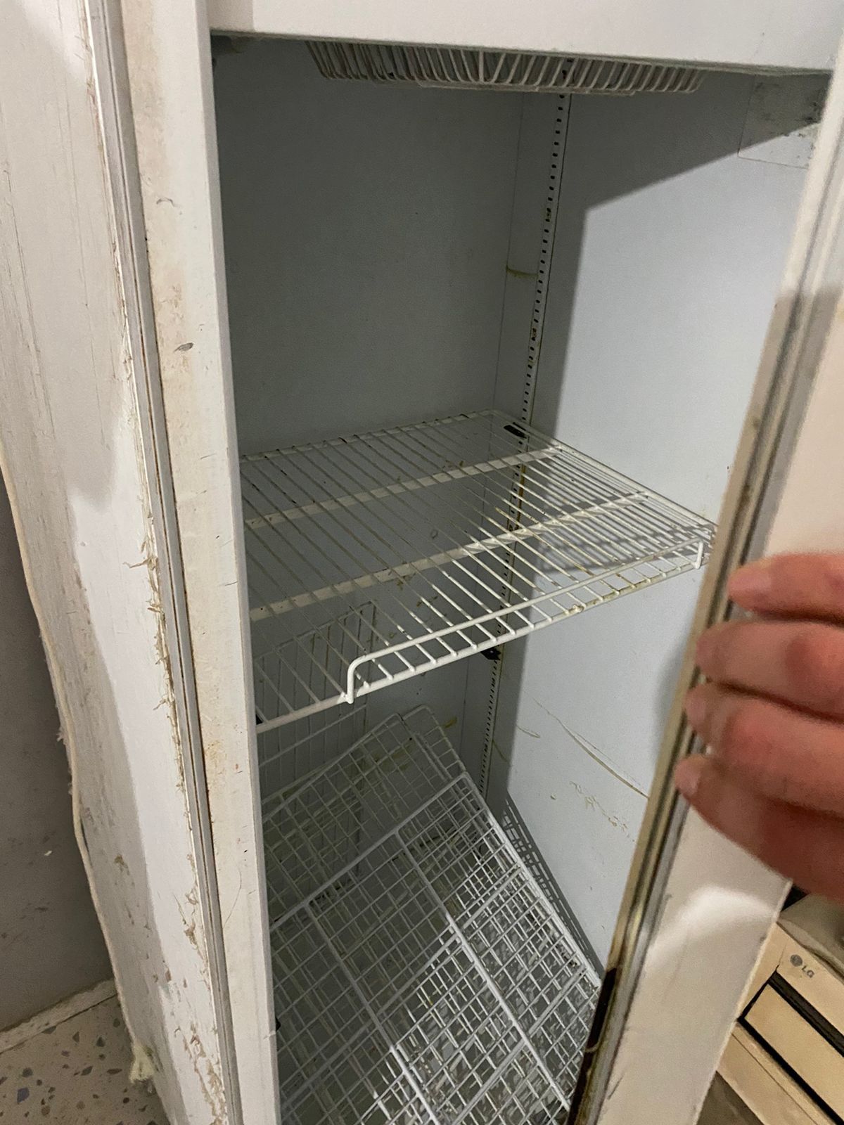 Холодилник бу 1111