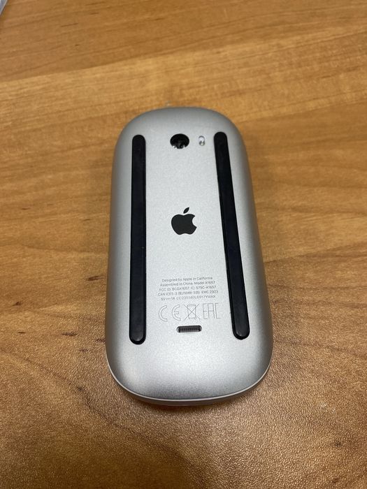 Мышка Magic Mouse