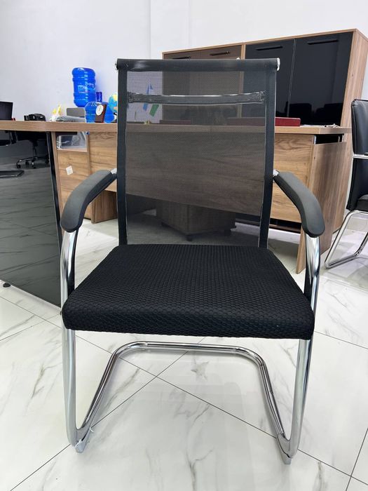 офисное кресло model vezitor 1185