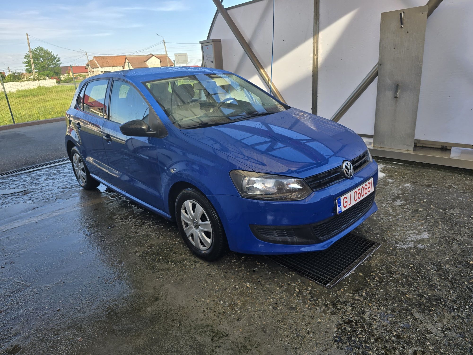 Vand vw polo 6r 1.2 benzina
