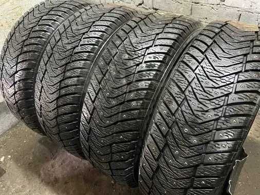 Зимние шины б/у 205/55/r16 Yokohama Ice Guard IG65 с шипами