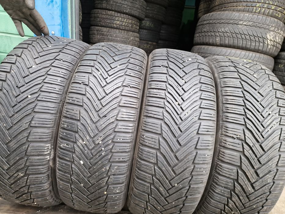 Anvelope 215/55R17 marca Michelin, M +S, DOT 2020, 6.5 mm