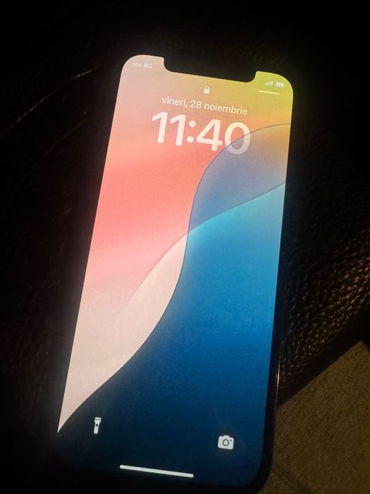 iPhone 12 Pro / 128 GB