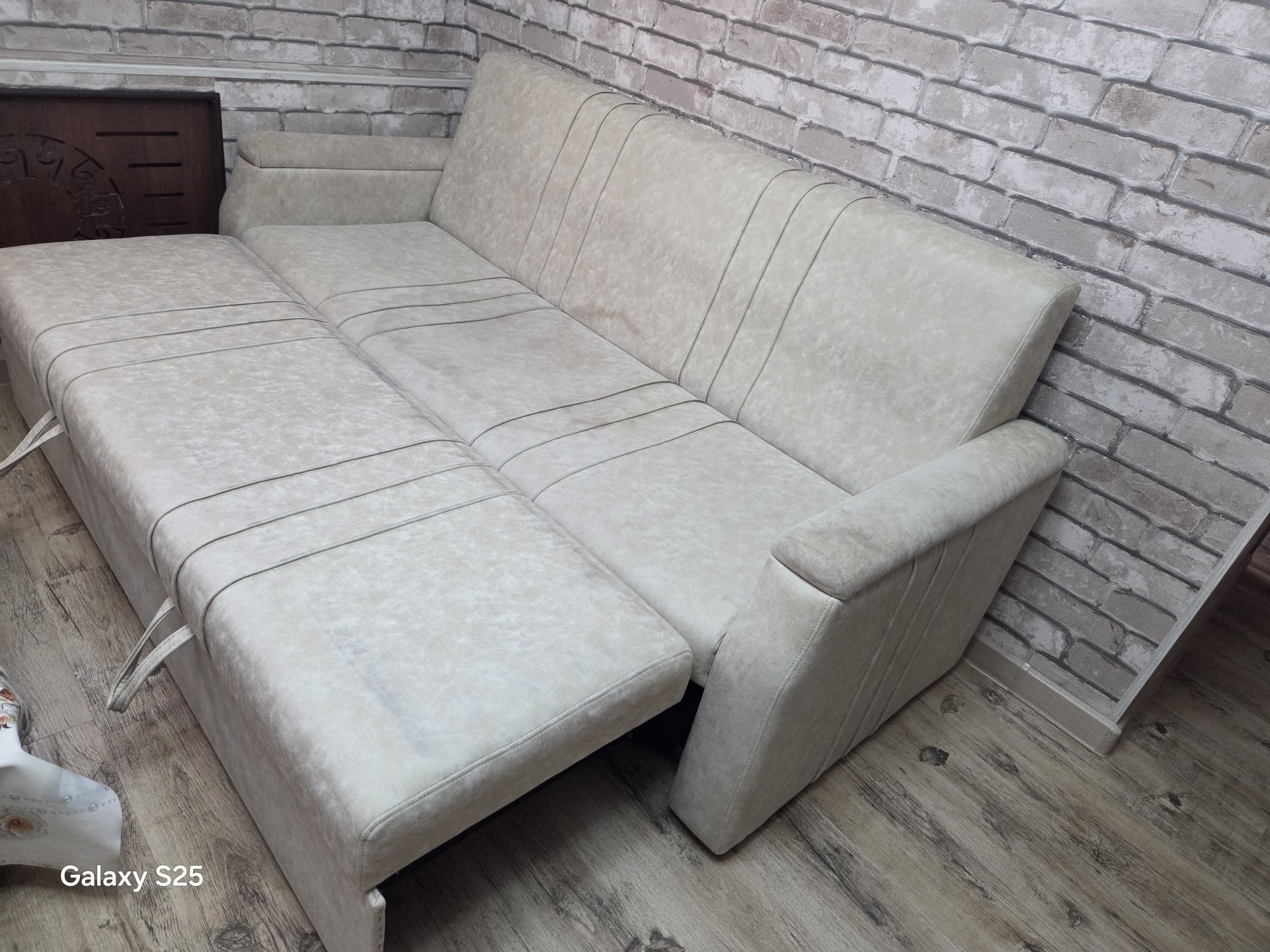 Продается диван раскладной