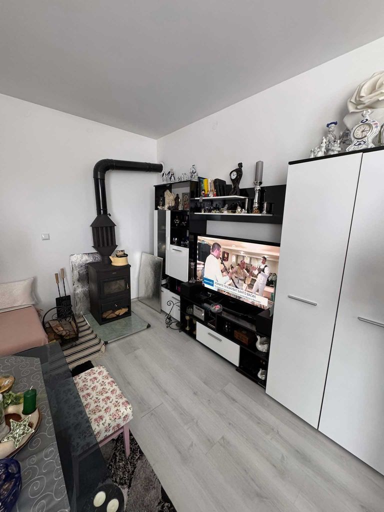 Продава се Къща в с. Горно Сахране, Област Стара Загора - 250 кв.м за 592 €/кв.м - Снимка #5