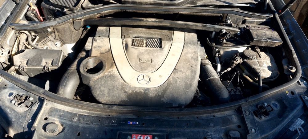 На части :Mercedes Gl 2011 facelift AMG пакет