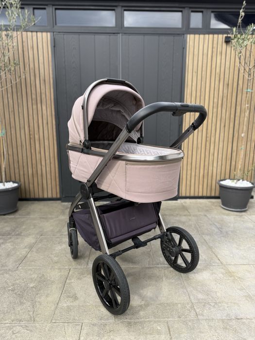 Carrello Omega cu landou și partea sportivă + scoică și izofix NOVA