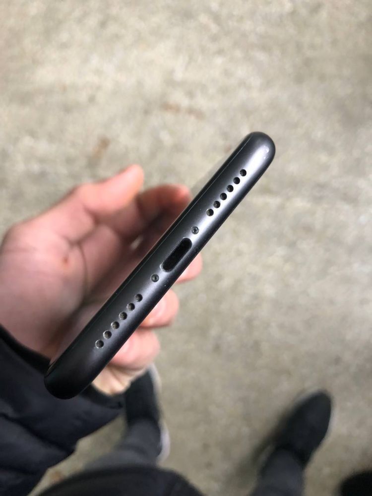 Iphone 11 blackk