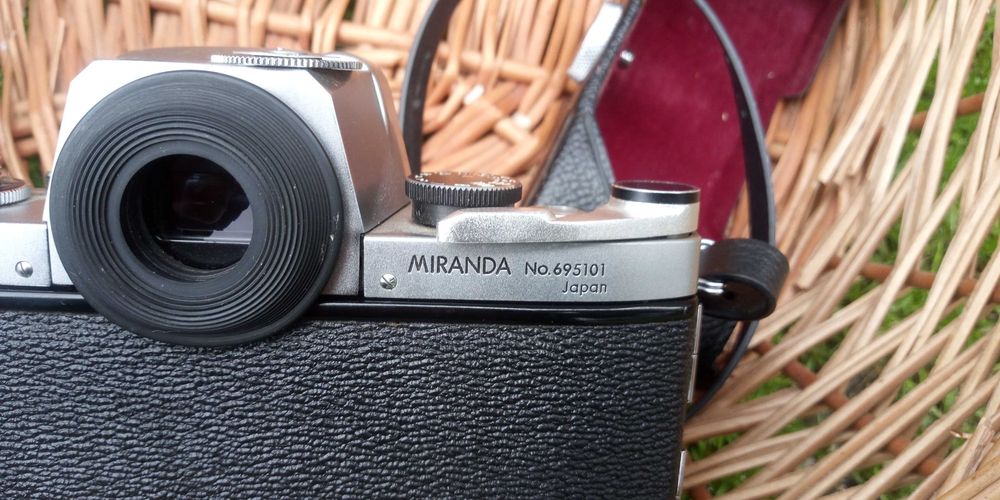 Aparat foto cu film Miranda Co.F