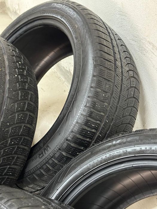 Anvelope 245 45 18 iarna nokian