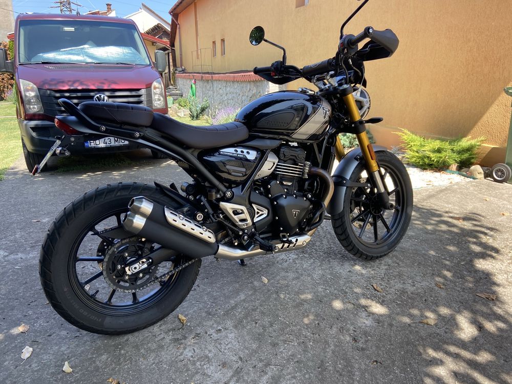 Vând Triumph Scrambler 400x