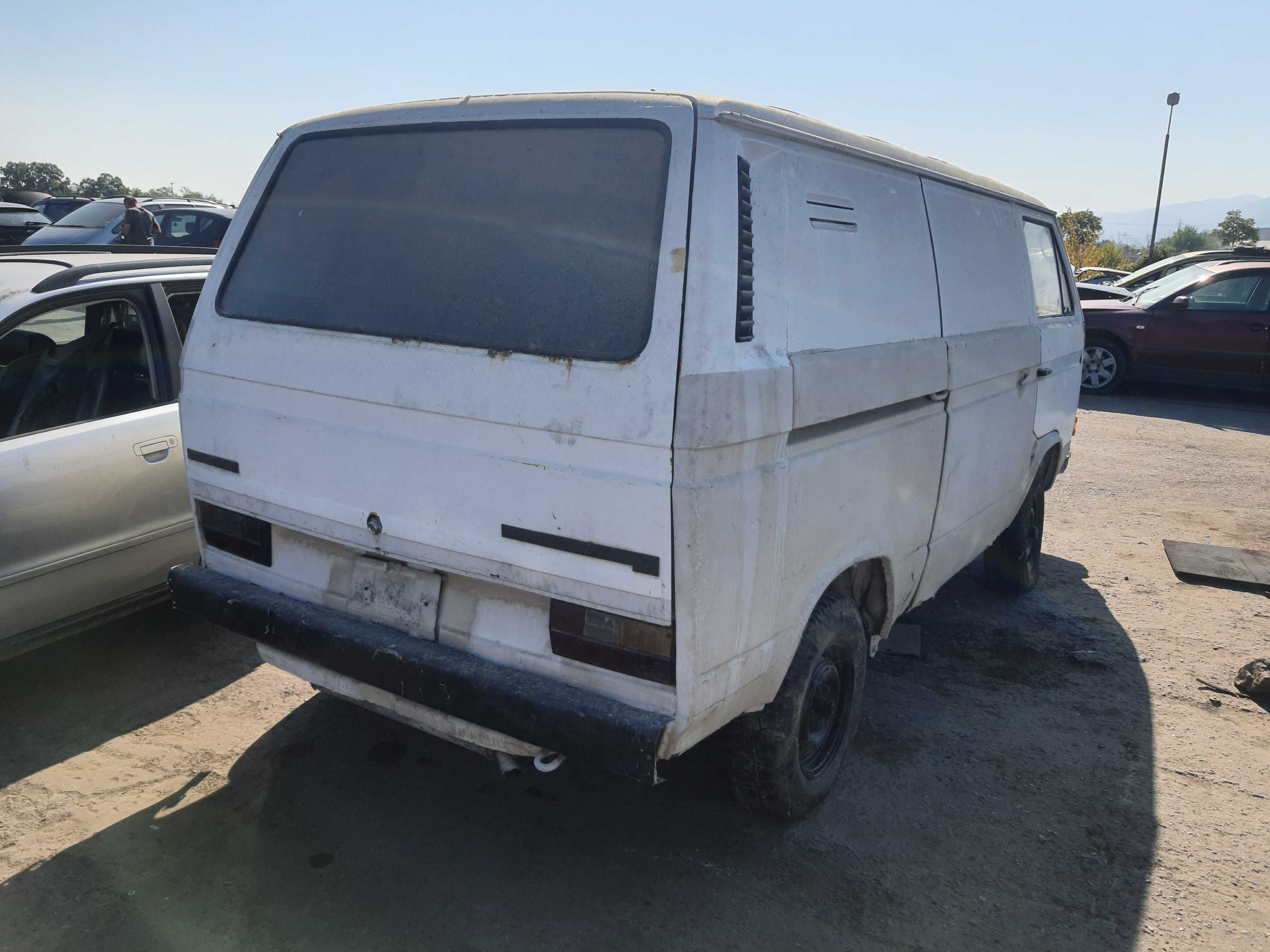 На части! VW T3 Transporter