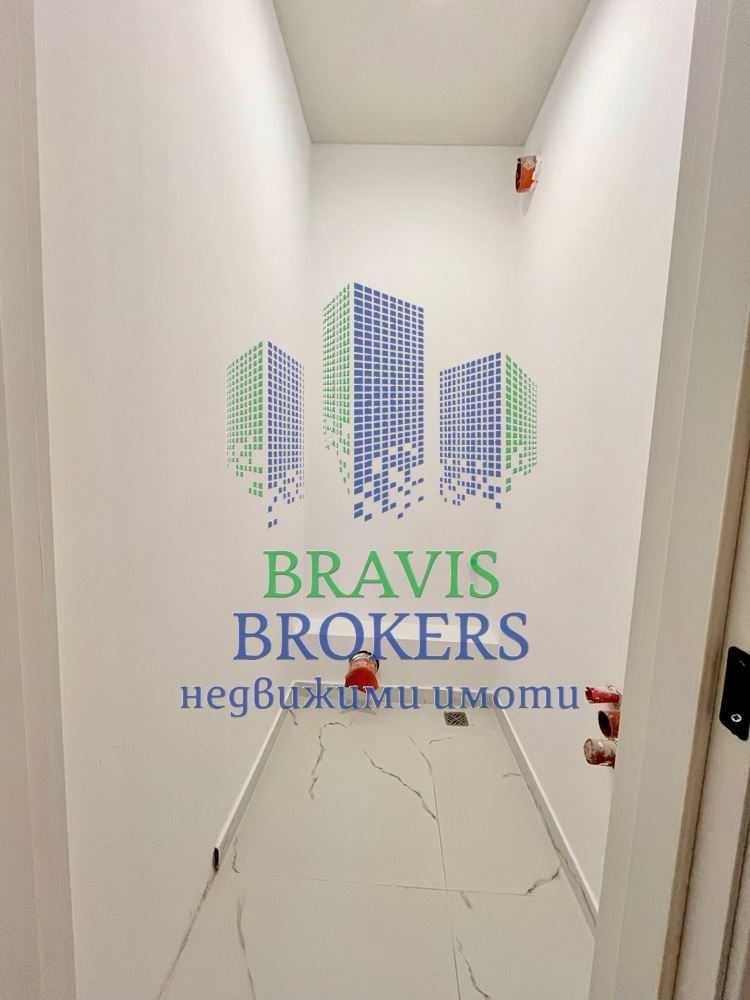 Продава се Тристаен апартамент в Варна, Бриз - 98 кв.м за 1909 €/кв.м - Снимка #5