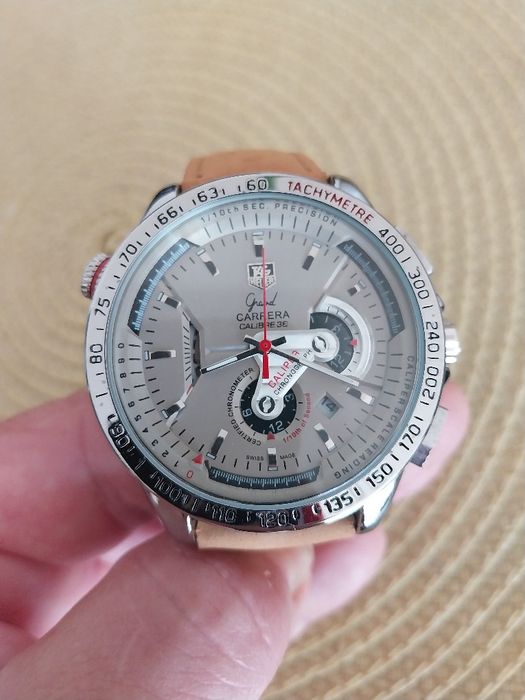 Стилен мъжки часовник