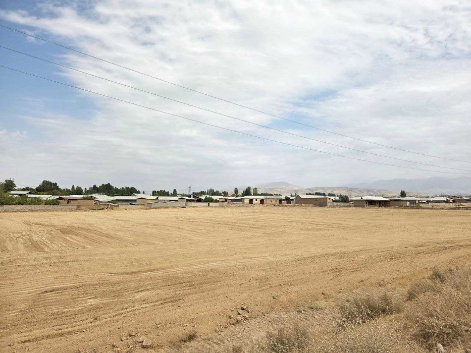 Продается 4 гектаров земли в Паркенте