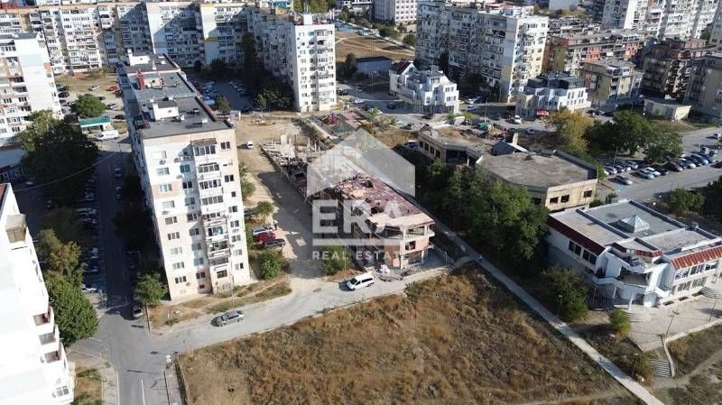 Двустаен ексклузивен апарамент за продажба, в новострояща се сграда, ж